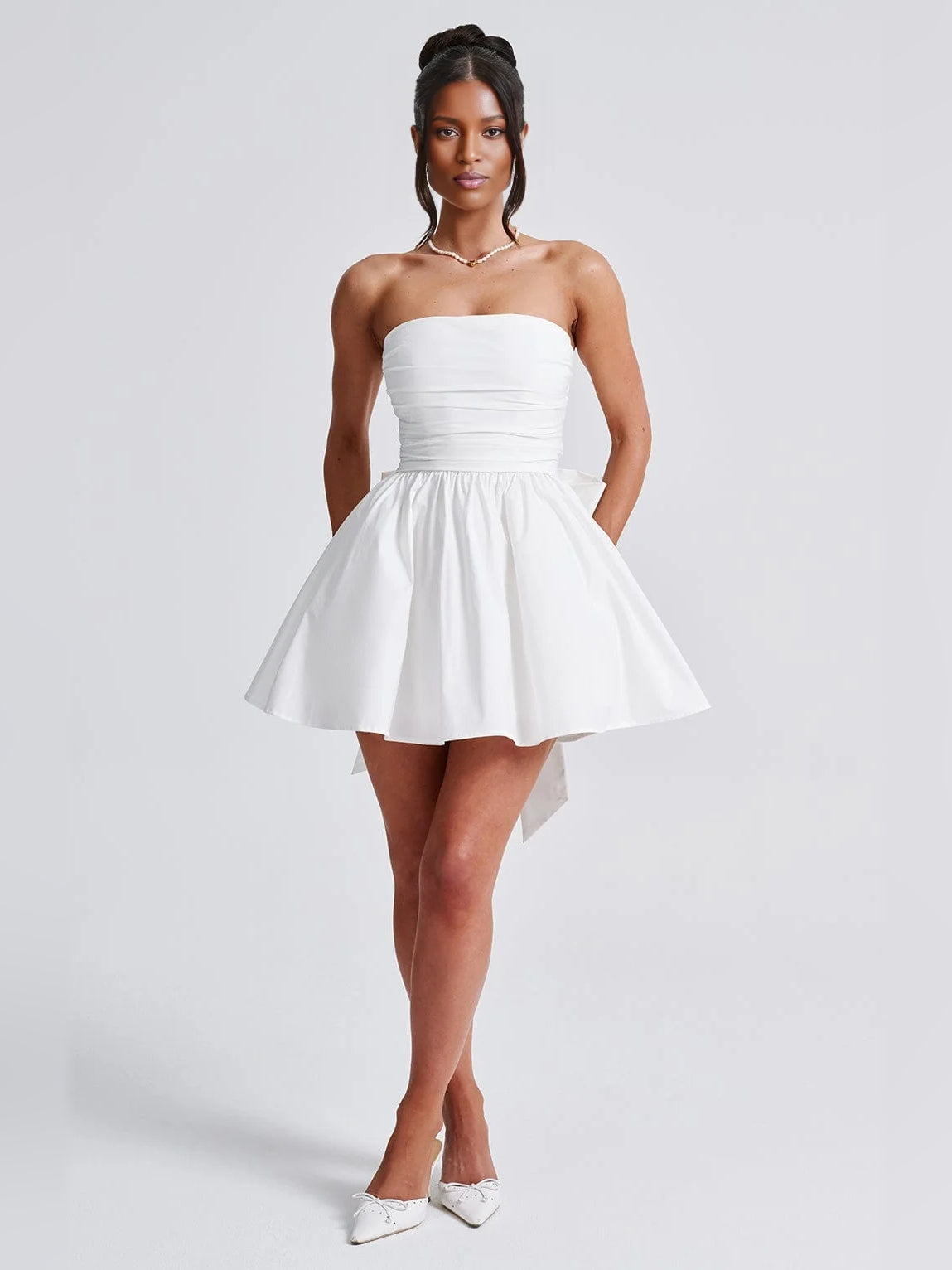 Ruched Bow Strapless A-Line Mini Tulle Homecoming Dress for Formal Gathering
