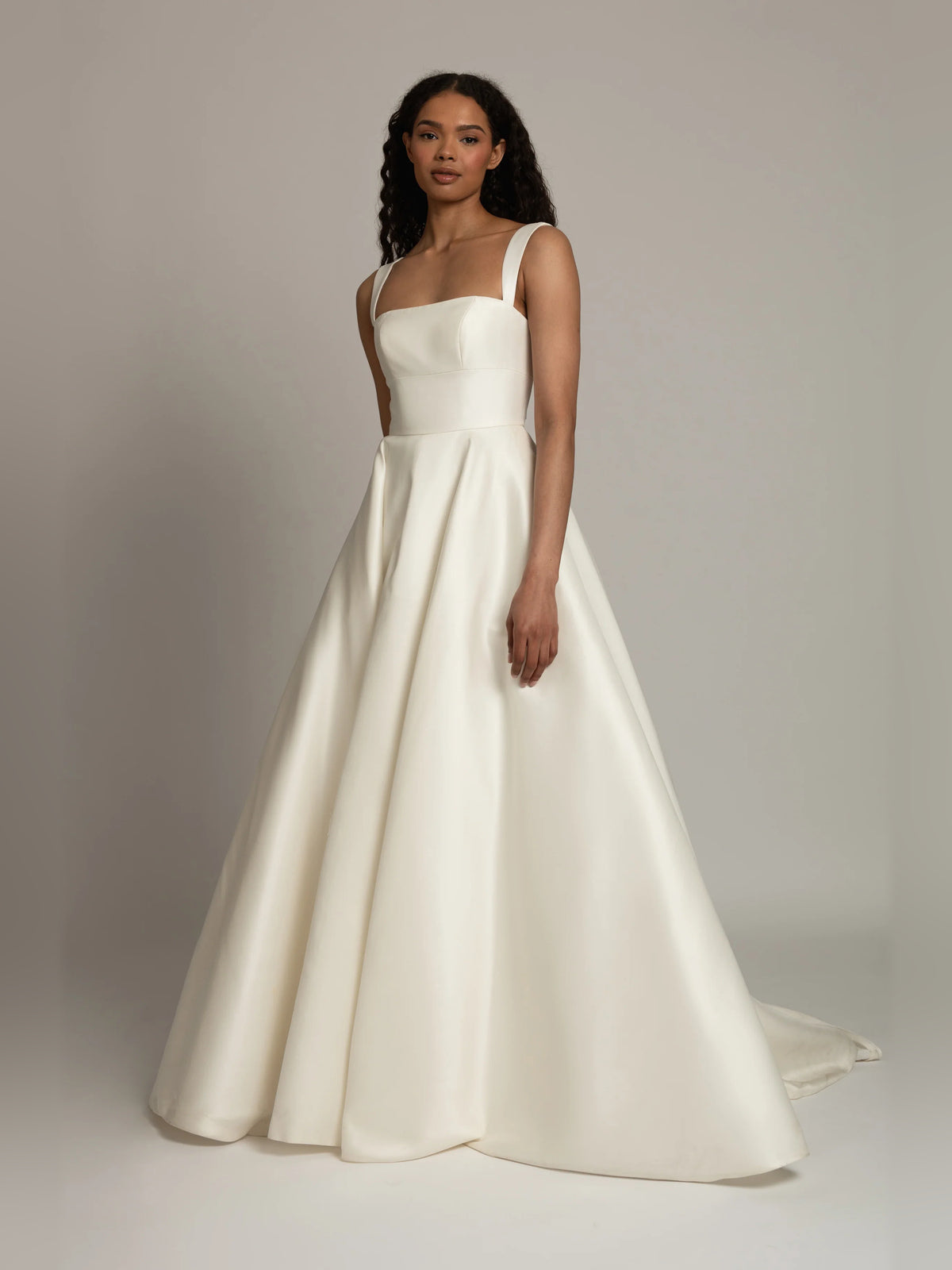 Square Neck Ball-Gown Floor-Length Formal Dress for Autumn Reception
