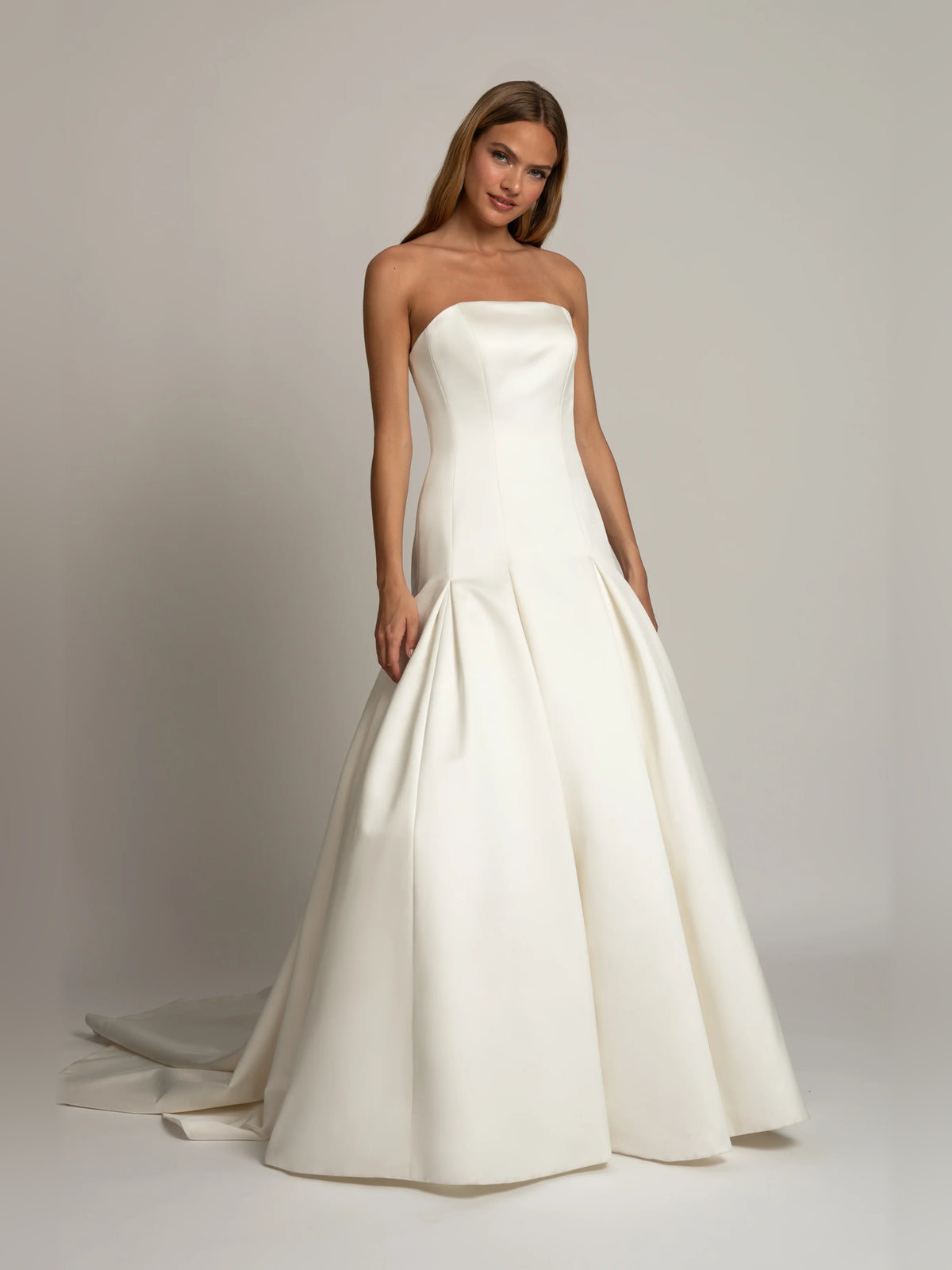 Pleated Strapless A-Line Floor-Length Formal Dress for Formal Dinner