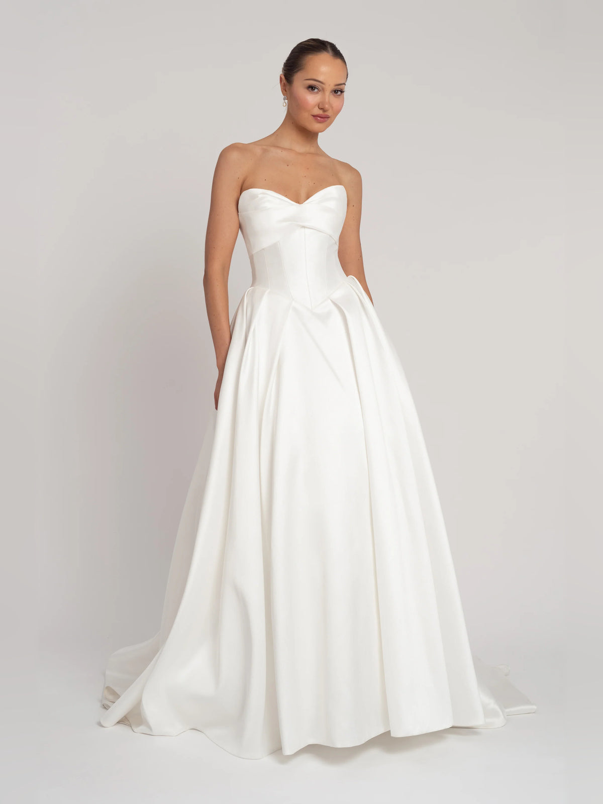 Sweetheart Ball-Gown Floor-Length Formal Dress for City Wedding