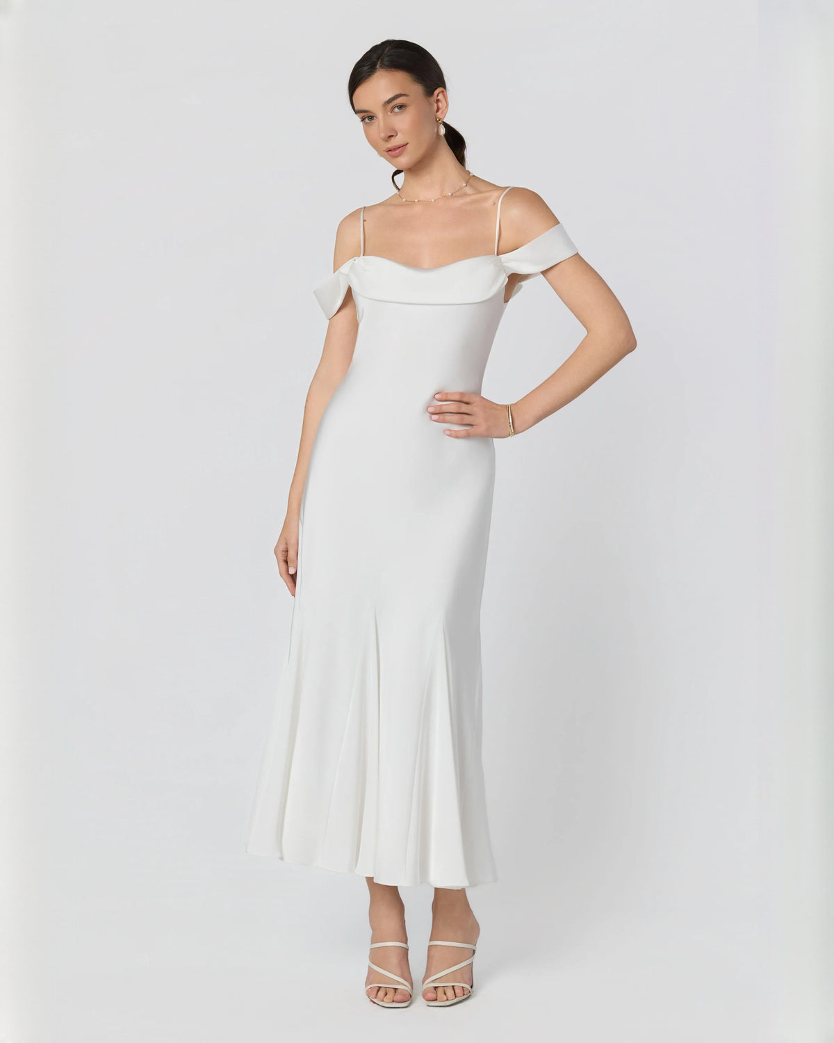 Refined Formal Reception Off-Shoulder Satin A-Line Midi Bridesmaid Dress
