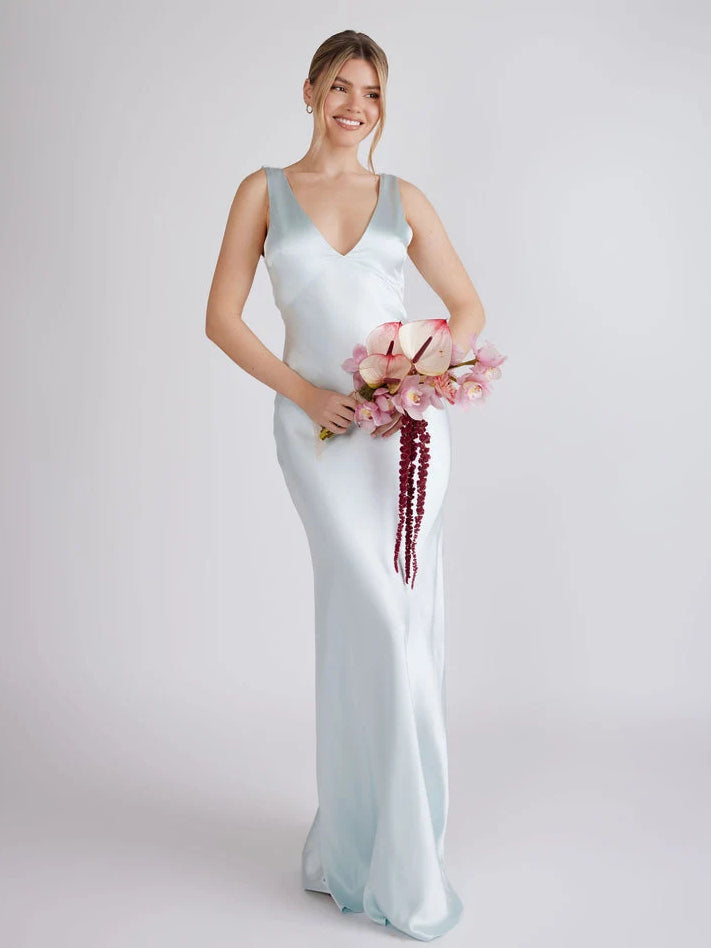 V Neck Sheath Maxi Satin Bridesmaid Dress for Wedding Ceremony