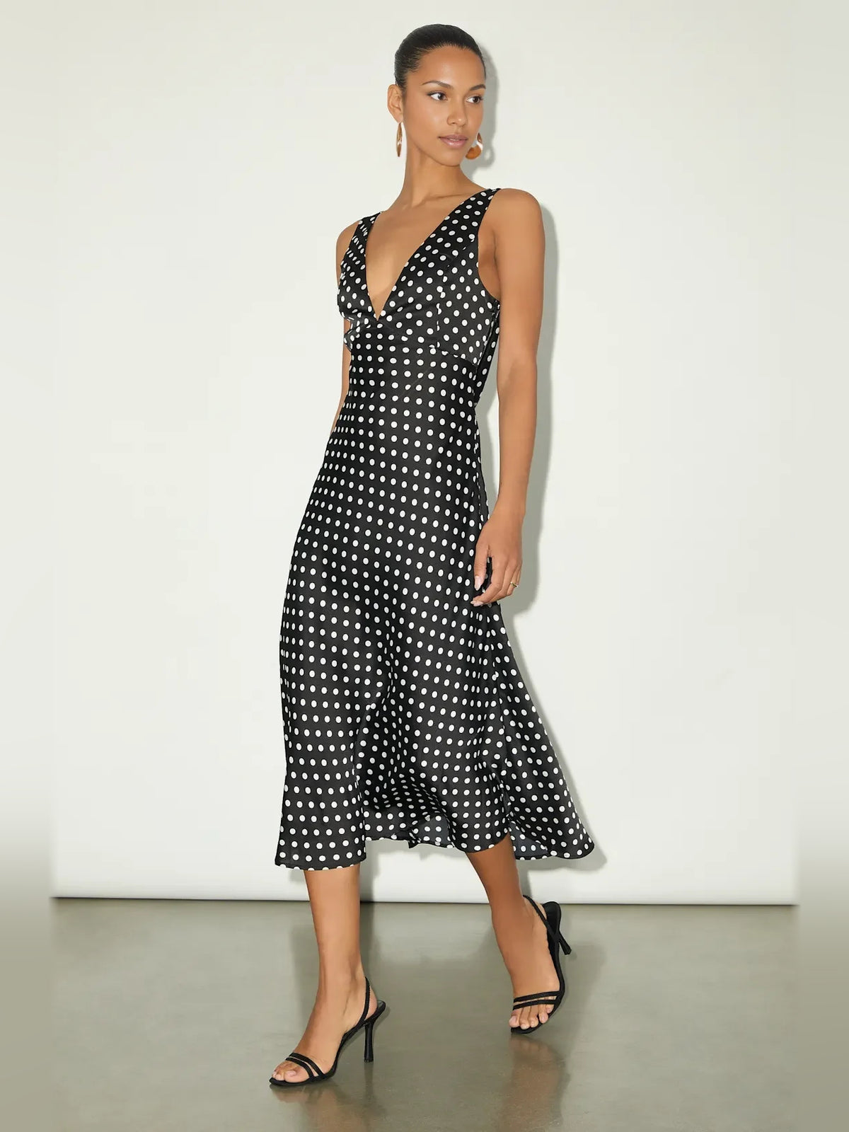 Draped Layered V Neck A-Line Midi Satin Homecoming Dress for Evening Wedding