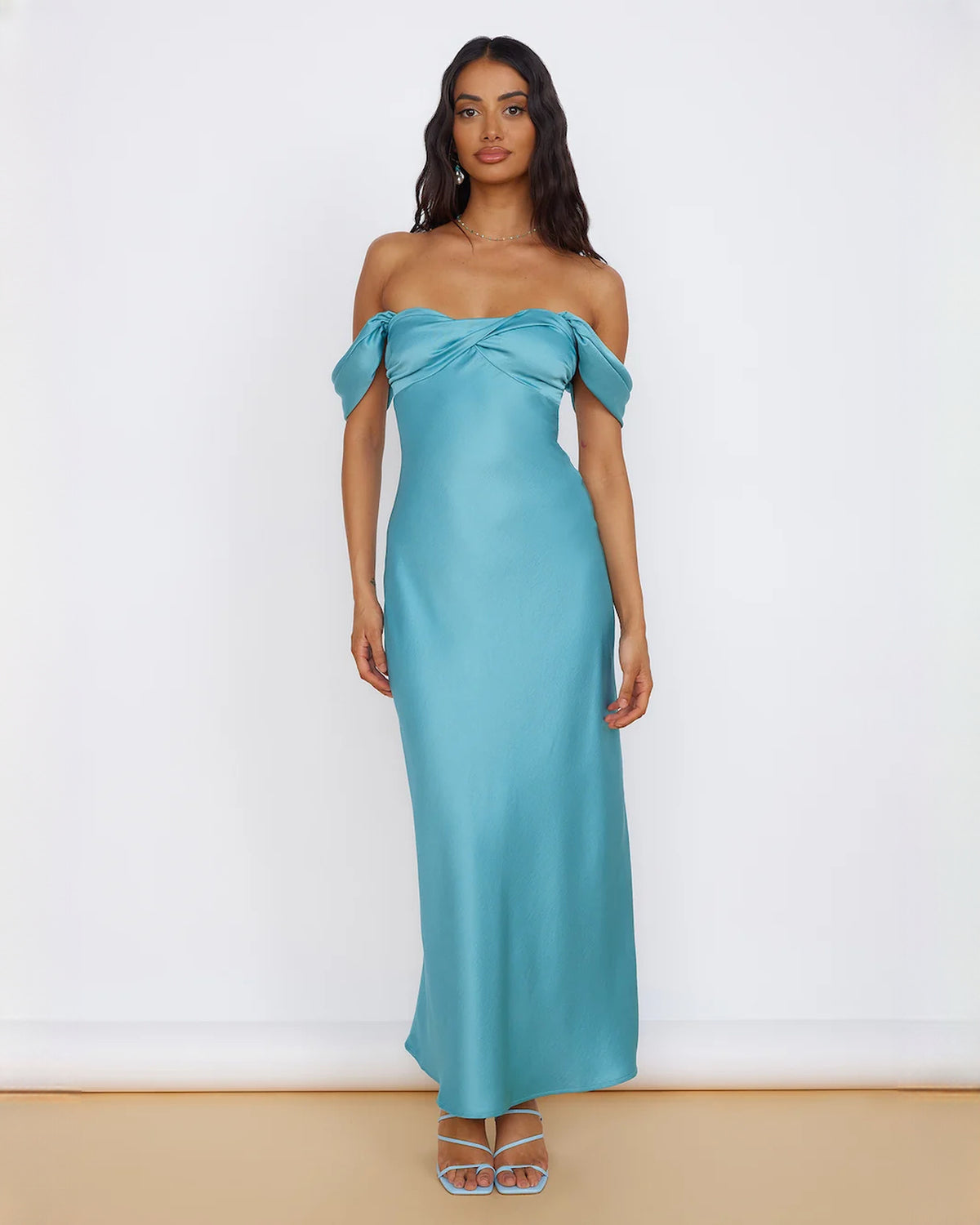 Sleeveless Satin A-Line Maxi Bridesmaid Dress for Bridal Celebration