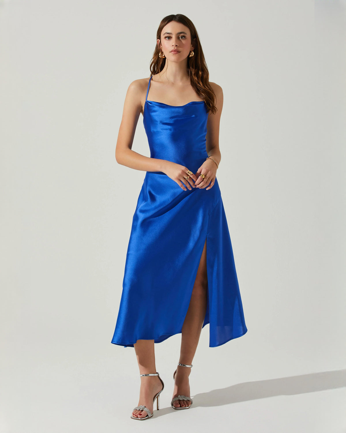Elegant Bridal Party Sleeveless Satin A-Line Midi Bridesmaid Dress