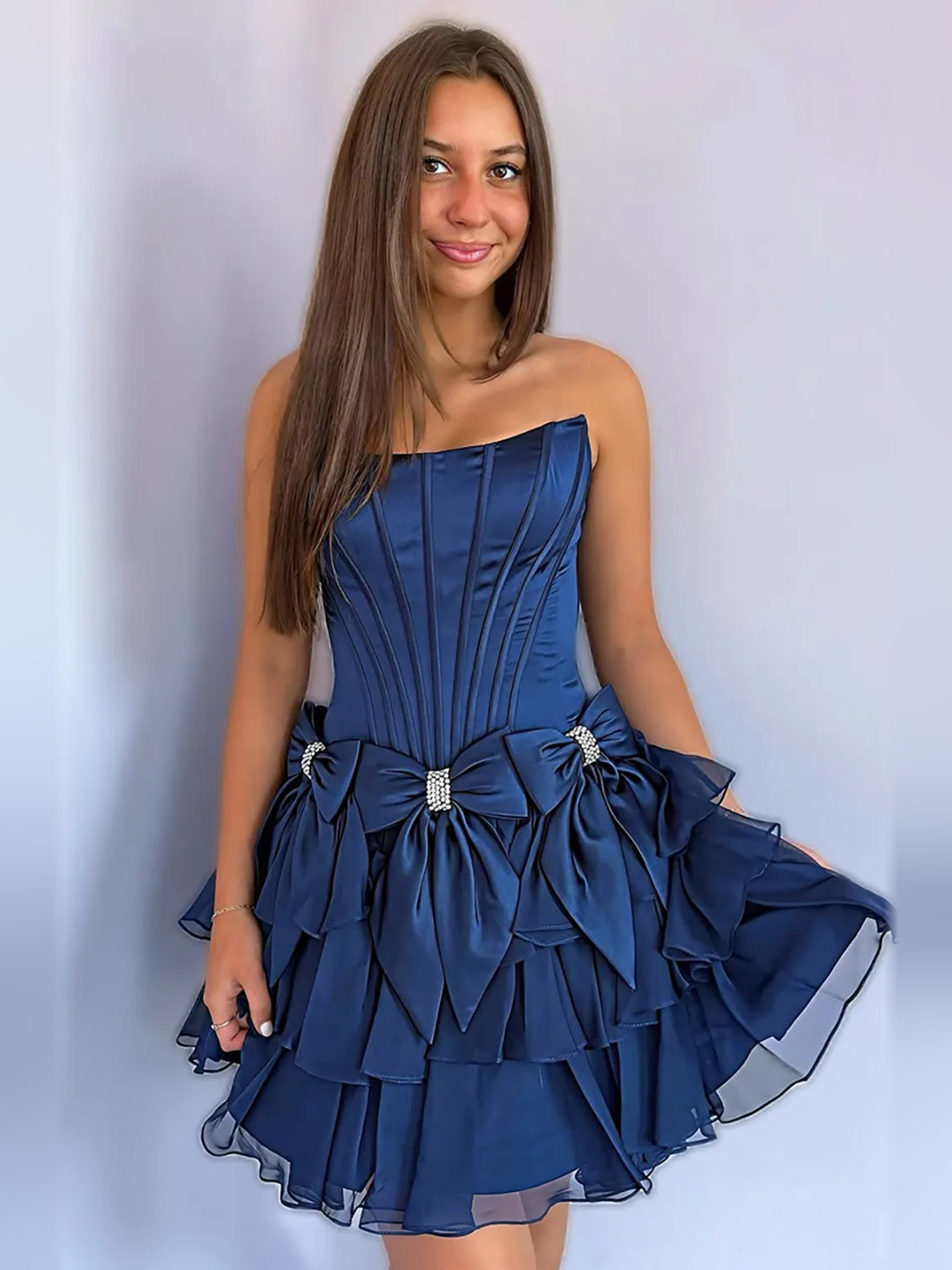 Pleated Bow Sweetheart A-Line Mini Satin Homecoming Dress for Autumn Reception