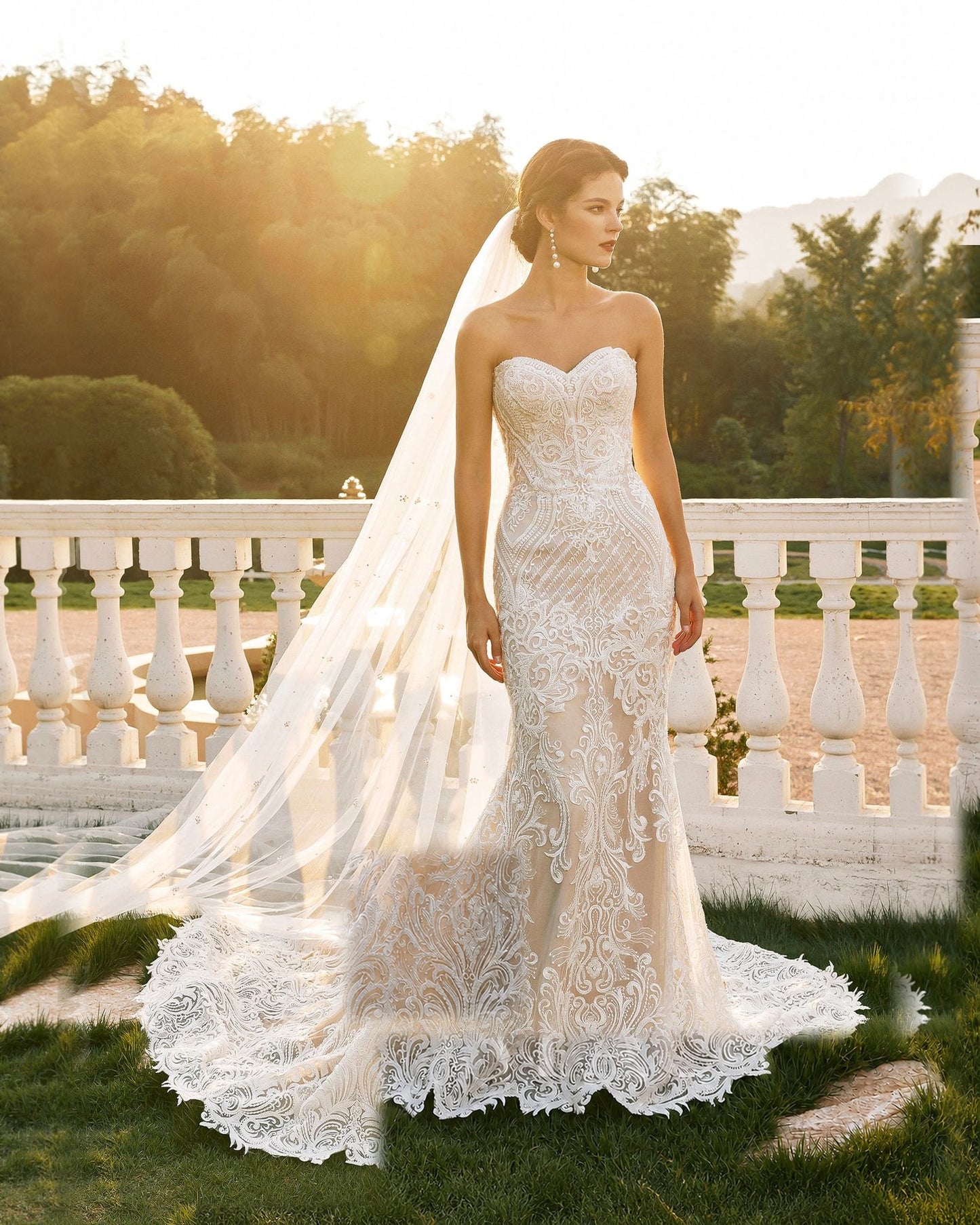Strapless Sweetheart Lace Mermaid Wedding Dress
